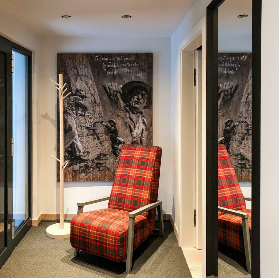 Appartements Erwin Huettl III Neukirchen am Grossvenediger Luaran gambar
