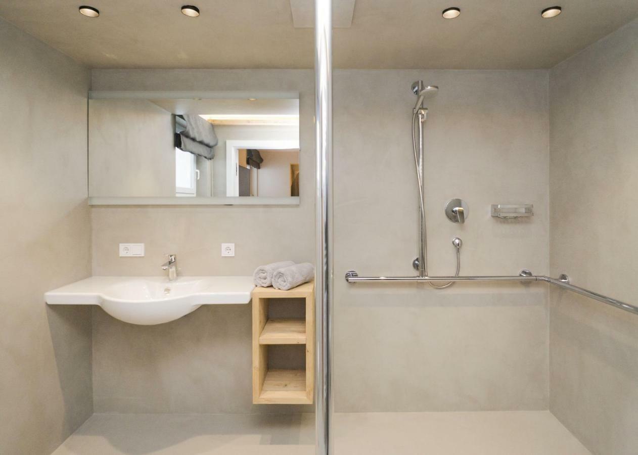 Appartements Erwin Huettl III Neukirchen am Grossvenediger Luaran gambar